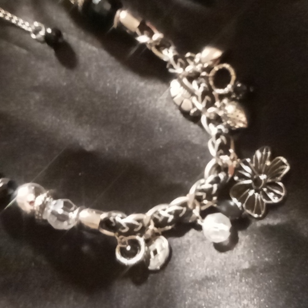 Statement necklace black chain & braided flowers & heart 24+3 in. long
